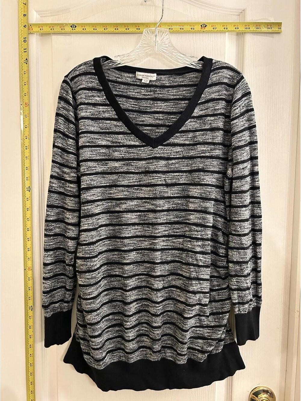 Liz Lange Maternity XL Gray Black VNeck Tunic Sweater